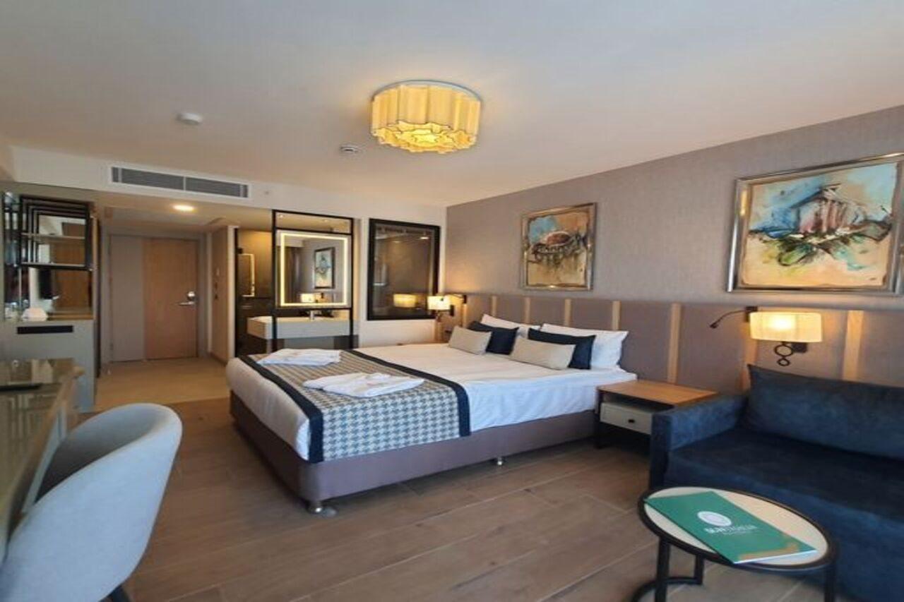 Sunthalia Hotels And Resorts Анталия Екстериор снимка