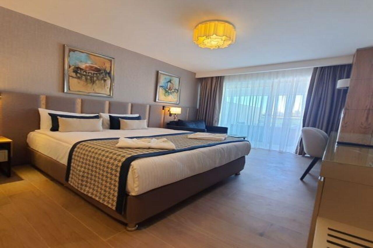 Sunthalia Hotels And Resorts Анталия Екстериор снимка